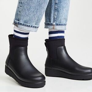 Hunter Women’s Refined Slim Fit Creeper Neo Chelsea Rain Boot